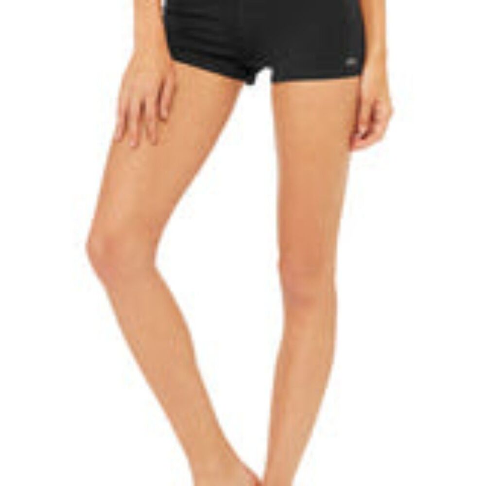 ALO Yoga Black Aura Short